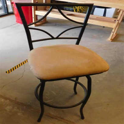 2016-0801 - Stool - Ken Hansen - Sold on Garage Sale