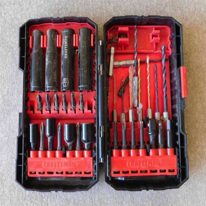 2016-0623 - Drill Set - $10 - Donated by Bill Stuersel